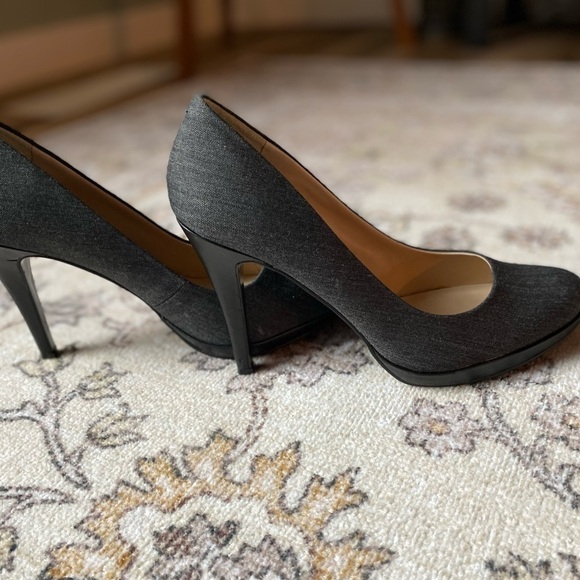 Nine West Black|White Herringbone fabric size 7.5 - Picture 6 of 10